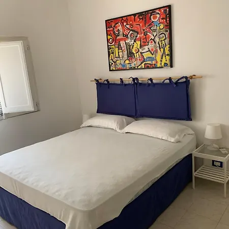 Villino Indipendente In Serapo Feriehus